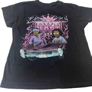 VINTAGE Outkast Atliens graphic tshirt (YOUTH LARGE) Fits like mens small